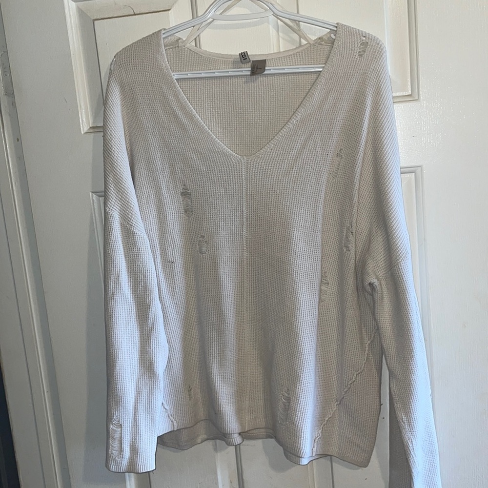 H&M ripped looked oversized thermal shirt